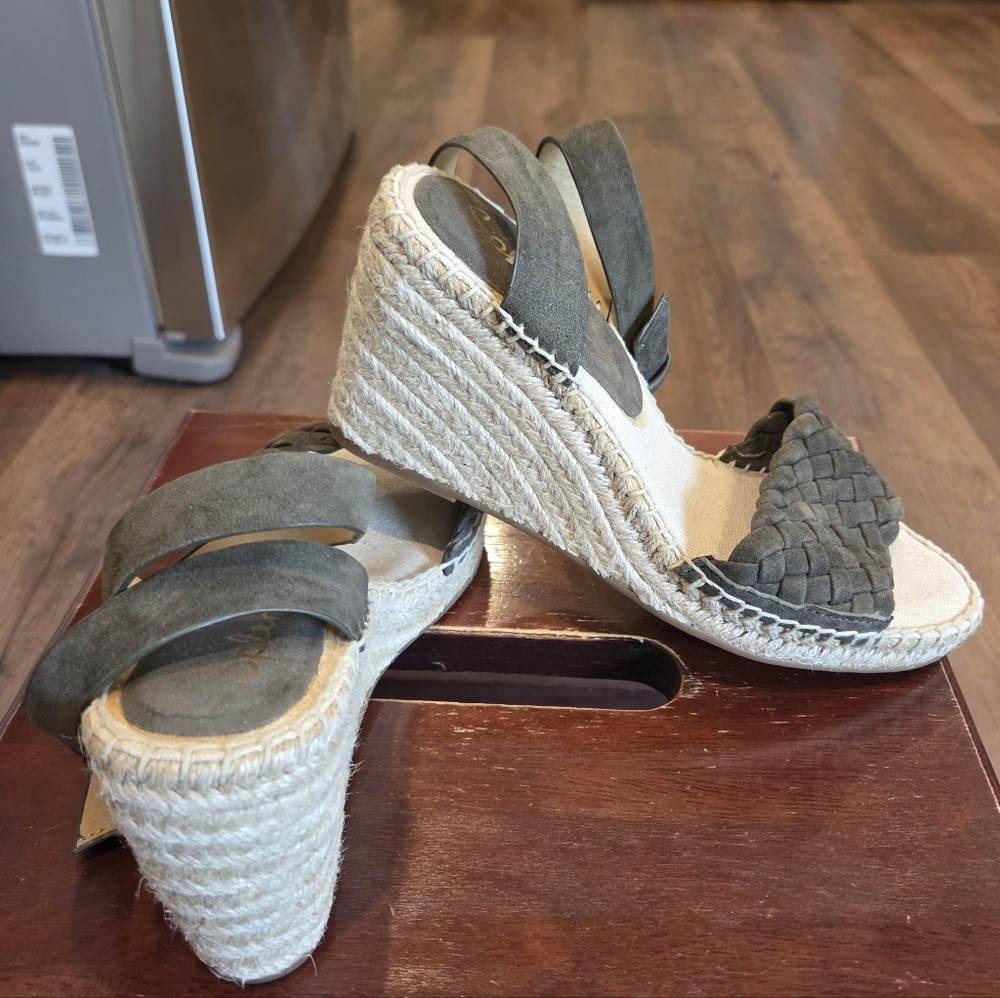 Womens Spendid Stylish Green Wedge Sandals
